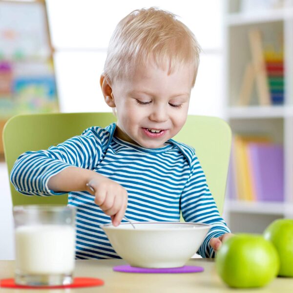 Multifunction Heat Resistant Silicone Mat  Nonslip Pads Pot Holder Table Place mat (random color) - Image 2